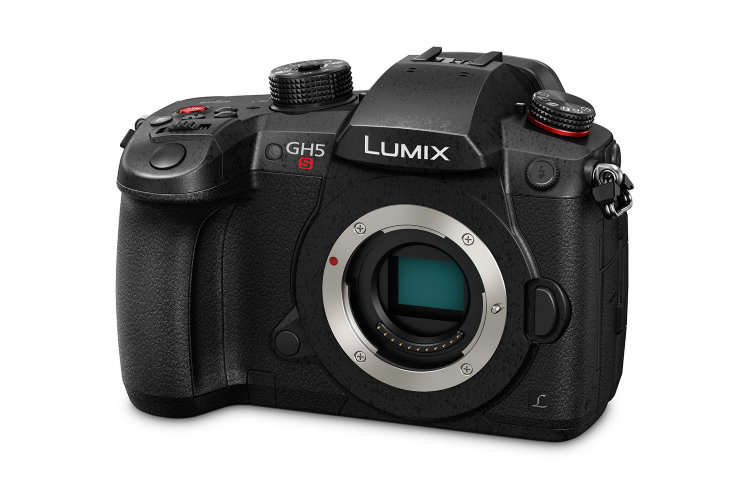 Фотоаппарат Panasonic Lumix DC-GH5S Body